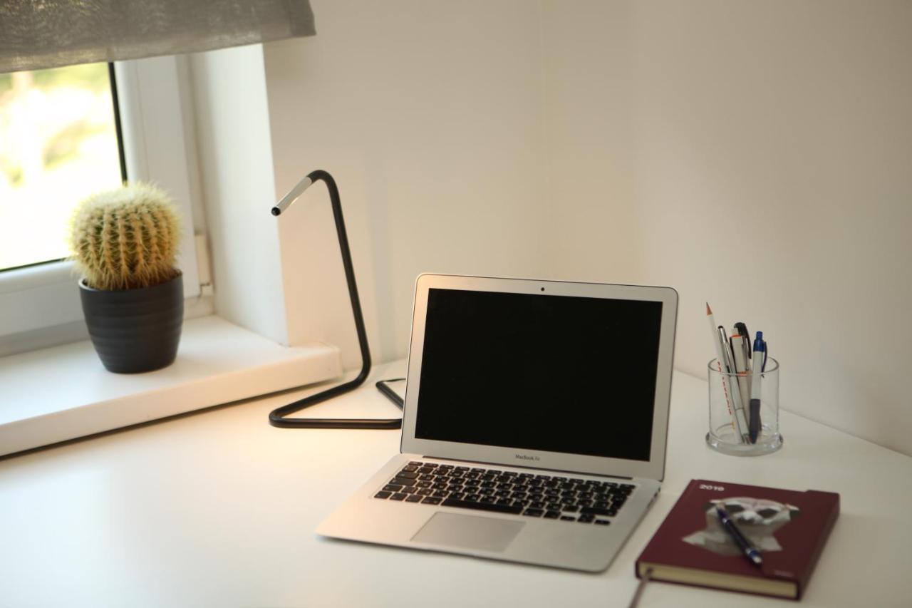 Cozy Home Apartment Kaivas, Free Parking, Self Check-In Riga Extérieur photo