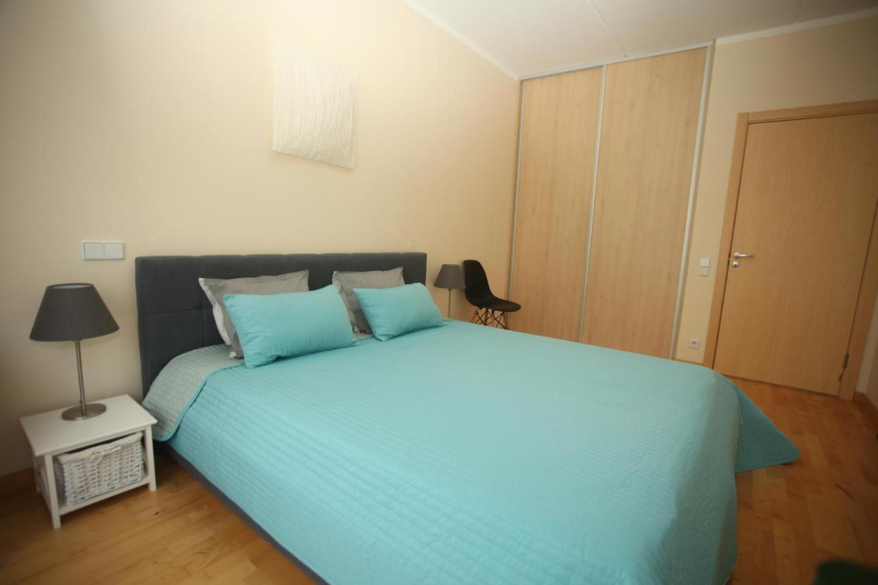 Cozy Home Apartment Kaivas, Free Parking, Self Check-In Riga Extérieur photo