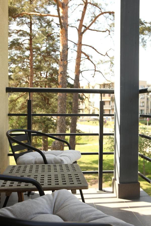 Cozy Home Apartment Kaivas, Free Parking, Self Check-In Riga Extérieur photo